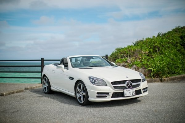 メルセデスベンツ SLK200 カーボンルックエディション