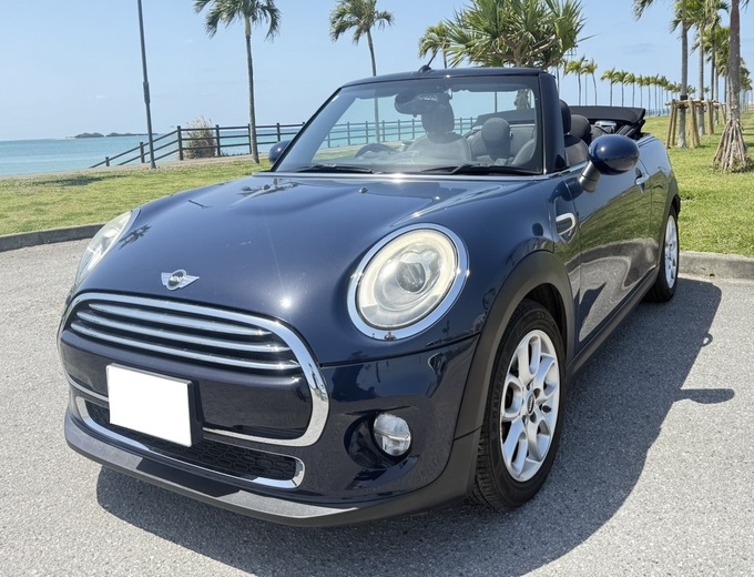 【MINIオープンカー】おしゃれで可愛い愛されボディ!Bluetooth対応・充電器・チャイルドシート無料貸出し!